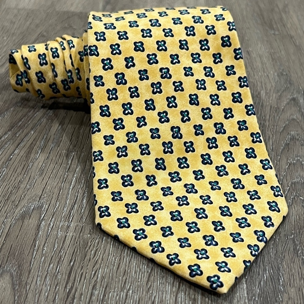 Polo Ralph Lauren Toe Made by Hand Yellow Geometric Navy Accent Designer Tie